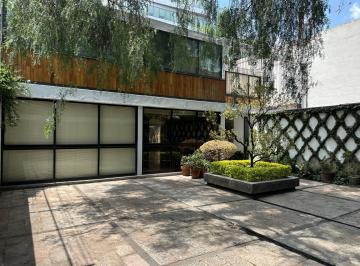 Casa · 333m² · 3 Recámaras · 5 Estacionamientos · Casa en Venta en Santa María Nonoalco