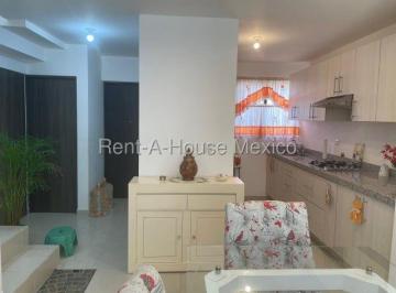 Casa de 2 habitaciones, El Marqués · Zákia. Casa con Amenidades y 2 Recámaras - Venta