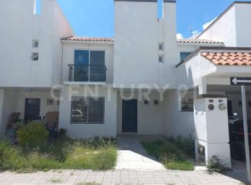 Casa en condominio · 157m² · 3 Recámaras · 2 Estacionamientos · Casa en Venta en San Gerardo