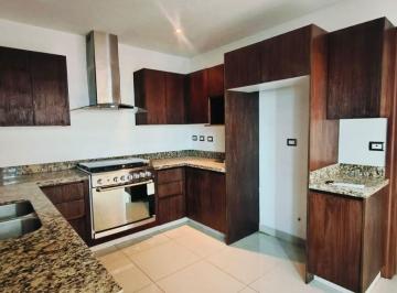 Casa de 3 habitaciones, Saltillo · Casa en Venta en Misiones XI Frente Area Verde