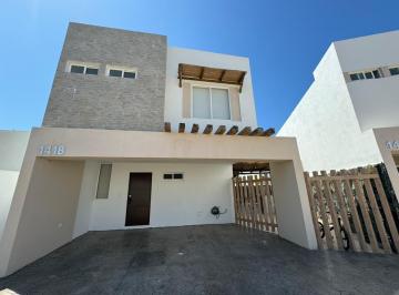 Casa · 180m² · 3 Recámaras · 2 Estacionamientos · Casa en Renta Anual en Almarena Residencial, Cerritos, Mazatlan, Sin.