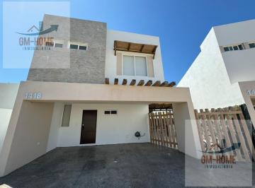 Casa · 180m² · 3 Recámaras · 2 Estacionamientos · Casa en Renta Anual en Almarena Residencial, Cerritos, Mazatlan, Sin.