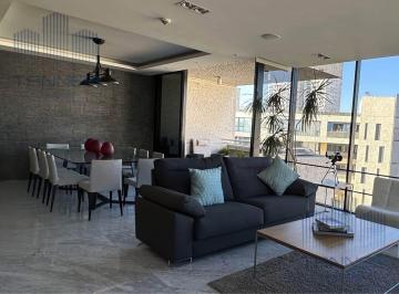 Departamento · 344m² · 3 Recámaras · 4 Estacionamientos · Departamento en Lomas de Vista Hermosa