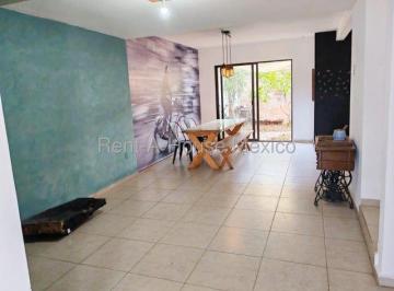 Casa de 3 habitaciones, El Marqués · Venta - Zibatá. Casa con 3 Recámaras, Amenidades, Cuarto de Tv