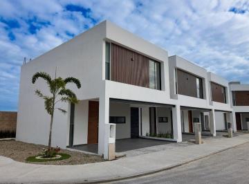 Casa de 3 habitaciones, Villahermosa · Casa en Venta Modelo Fede en Real de Palmas F - 1146