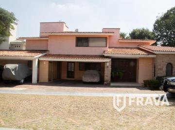 Casa de 4 habitaciones, Zapopan · Casa en Venta Colinas de San Javier