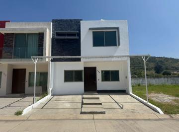 Casa de 4 habitaciones, Tlajomulco de Zúñiga · Casa en Venta