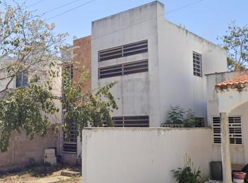Casa en Venta de 3 habitaciones Mérida · Casa en C. 49 648, Merida, Hogares Caucel, Yucatan