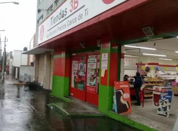 Local comercial , Miguel Hidalgo · Amplio Local Acreditado con Inquilino en La Col. América