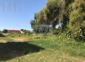 Terreno / Lote · 727m² · Terreno en Venta, Fracc. Jardines de Champayan.
