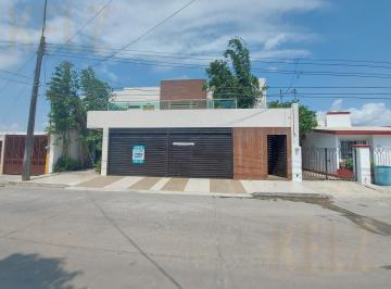 Casa · 464m² · 3 Recámaras · 2 Estacionamientos · Casa - Altamira