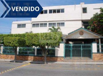 Edificio · 3503m² · Edificio Comercial en Petrolera