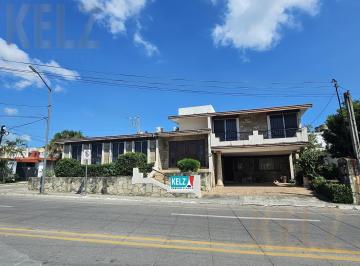 Casa · 400m² · 3 Recámaras · Casa en Minerva