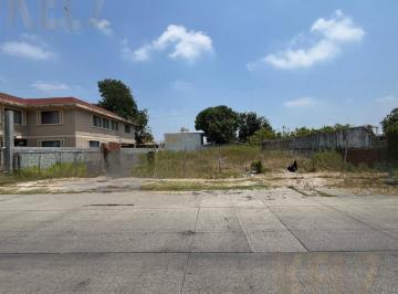 Terreno / Lote · 670m² · Terreno en Jardín 20 de Noviembre