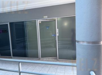 Oficina · 64m² · Oficina en Petrolera