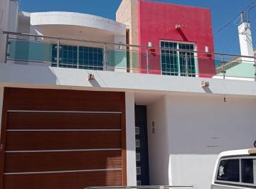 Casa · 3 Recámaras · 1 Estacionamiento · Casa en Venta en Colonia Hidalgo