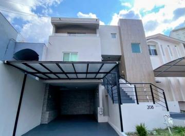 Casa de 3 habitaciones, San Pedro Garza García · Casa en Venta, San Pedro Garza Garcia