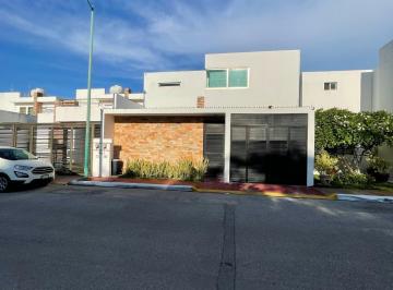 Casa · 270m² · 4 Recámaras · 1 Estacionamiento · Casa en Venta en Campeche Privada Arboledas 2