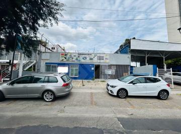 Casa uso de suelo · 450m² · 3 Estacionamientos · Casa Uso de Suelo en Venta en Fraccionamiento Vallarta Norte