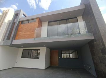 Casa · 180m² · 5 Recámaras · 3 Estacionamientos · Casa Venta Lomas de Angelopolis Parque Colima $6.600,000 Recamara en Planta Baja