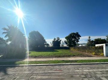 Terreno / Lote · 1033m² · Terreno en Venta Atlixco $3,875,000 Superficie 1,033 m² Fracc El Fresno