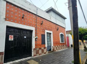 Bodega comercial · 461m² · 9 Recámaras · 4 Estacionamientos · Excelente Ubicacion Bodega y Casona con 9 Habitaciones con Baño Zona Upaep
