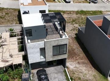 Casa · 170m² · 3 Recámaras · Casa en Senderos de Monteverde