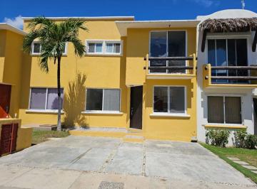 Casa de 3 habitaciones, Benito Juárez · Casa Atrás de Plazas Outlet con 3 Habitaciones en Venta en Cancún