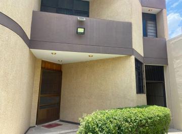 Casa de 4 habitaciones, Aguascalientes · Casa en Venta en Bosques Al Norte de Aguascalientes