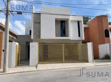 Casa · 266m² · 3 Recámaras · 2 Estacionamientos · Nueva Casa en Venta en Col. Universidad Sur, Tampico Tamaulipas.