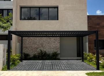 Casa · 279m² · 3 Recámaras · 3 Estacionamientos · Casa Rio Residencial