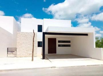 Casa de 3 habitaciones, Conkal · Casa en Venta en Conkal