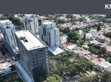 Local comercial , Zapopan · Local Comercial en Primer Nivel. Zona Real, Frente a Solares.