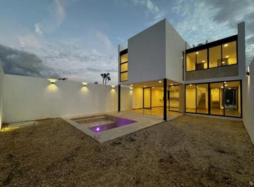 Casa de 3 habitaciones, Conkal · Casa en Venta en Privada Residencial – Conkal, Yucatán