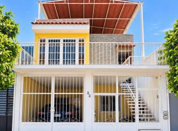 Casa de 7 habitaciones, Manzanillo · Casa en Venta, Las Huertas, Salagua, Manzanillo, Colima.
