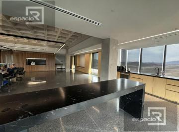 Oficina · 200m² · Oficina en Renta en Azenzo Center