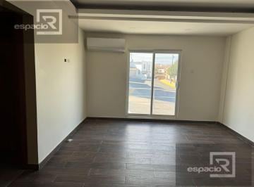 Casa · 276m² · Casa en Zona Valles