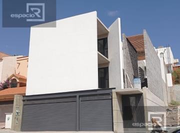 Departamento · 493m² · 6 Estacionamientos · Edificio de Departamentos en Jardines del San Francisco
