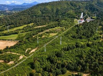 Terreno / Lote , Valle de Bravo · Terreno de 101 Ha en Venta | Valle de Bravo | 730 m de Frente a Carretera