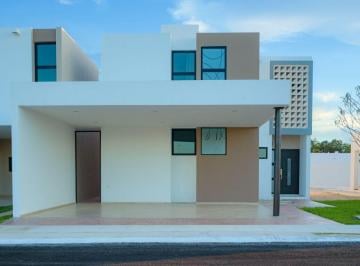 Casa de 4 habitaciones, Mérida · Casa en Renta en Cholul, Andria Residencial