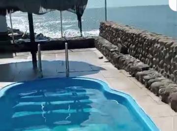 Casa · 327m² · 4 Recámaras · 2 Estacionamientos · Casa en Ejido Altata