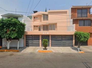 Casa de 4 habitaciones, Coyoacán · Hermosa Casa en Venta en Pedregal del Santa Ursula Coyoacan