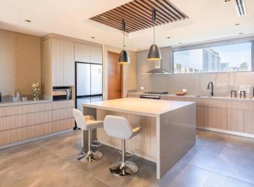 Departamento · 173m² · 3 Recámaras · 2 Estacionamientos · Departamento en Venta de Lujo Llave en Mano - Amueblado y Equipado