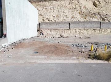 Terreno / Lote · 250m² · Terreno en Venta en Fraccionamiento Bosque Real Frente a Parque y Plano, Zona Valle Escondido