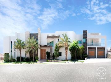 Fachada · Casa en Venta en Lomas de San Charbel con Rec en Planta Baja y Paneles Solares, Zona Valles Cantera