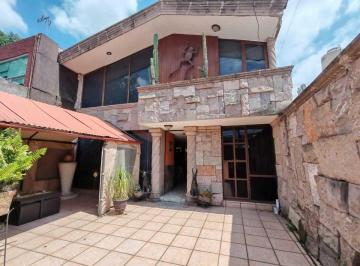 Casa de 3 habitaciones, Coyoacán · Hermosa Casa en Venta en Santa Cecilia Coyoacán