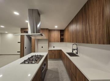 Casa de 3 habitaciones, Zapopan · Hermosa Casa a Estrenar en Parques Vallarta con Vistas Al Parque