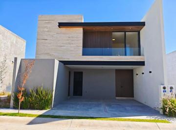 Casa de 4 habitaciones, San Luis Potosí · Casa en Venta en San Angel V - $6,490,000