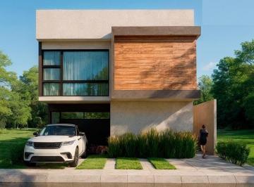 Casa · 280m² · 3 Recámaras · 3 Estacionamientos · Casa en Venta, en Cumbres del Lago, Queretaro