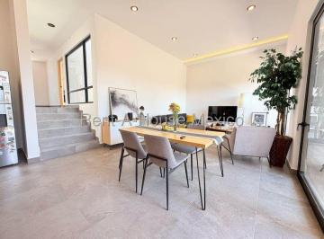 Casa de 4 habitaciones, Querétaro · Lomas de Juriquilla Casa en Venta con 4 Recámaras Potenciales y Terraza Techada Rah1228